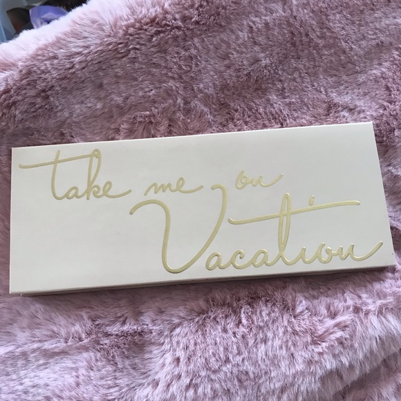 Kylie Cosmetics Vacation Eyeshadow Palette - Picture 4 of 5